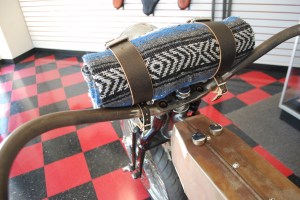 SERAPE NOIR BLANC EXEMPLE 4